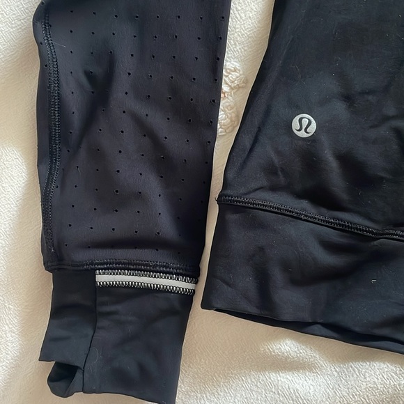 Lululemon | Mind Over Miles Long Sleeve - Picture 10 of 11